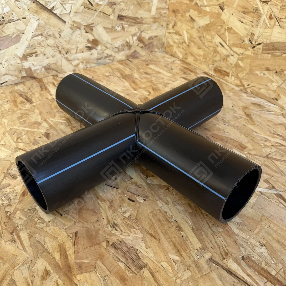 Крестовина ПНД сварная SDR21 63 мм равнопроходная